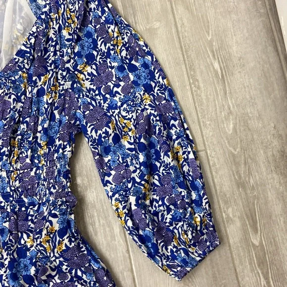 NWOT! $188 V neck Fete floral print midi dress! - Picture 11 of 14